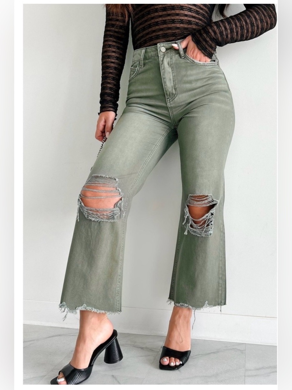 Altar’d State Olive Sage Green Wide Leg Distressed Raw Hem Jeans Size 27